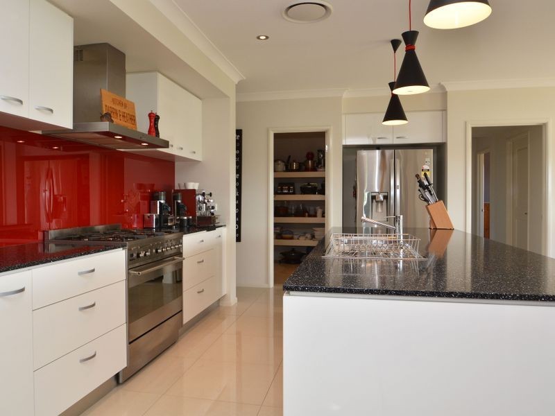 2 Stockyard Close, Lochinvar NSW 2321