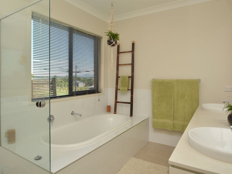 2 Stockyard Close, Lochinvar NSW 2321