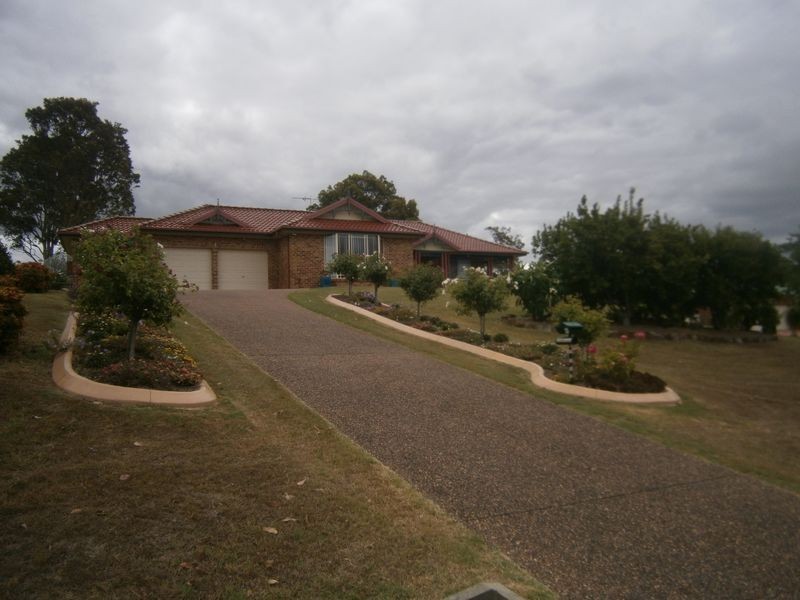 4 Bluegum Drive, Aberglasslyn NSW 2320