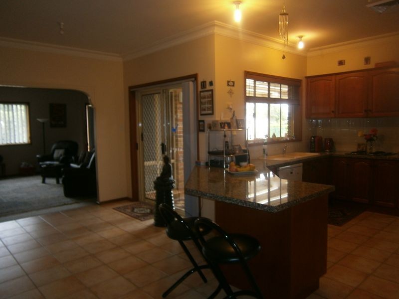4 Bluegum Drive, Aberglasslyn NSW 2320