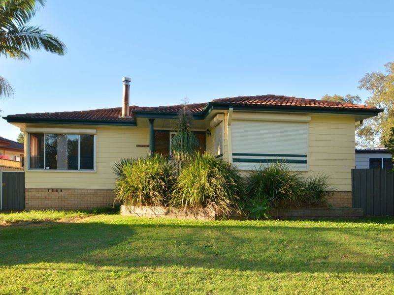 14 Lorraine Close, Thornton NSW 2322