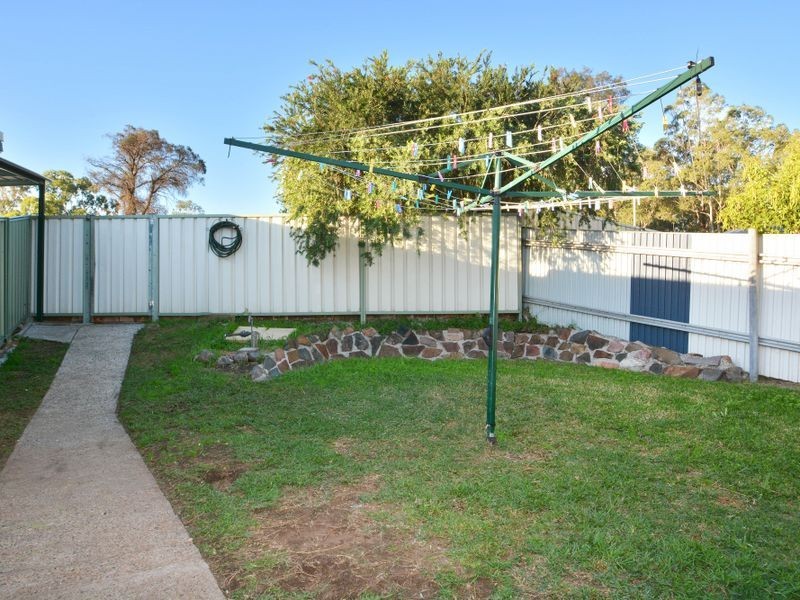 14 Lorraine Close, Thornton NSW 2322