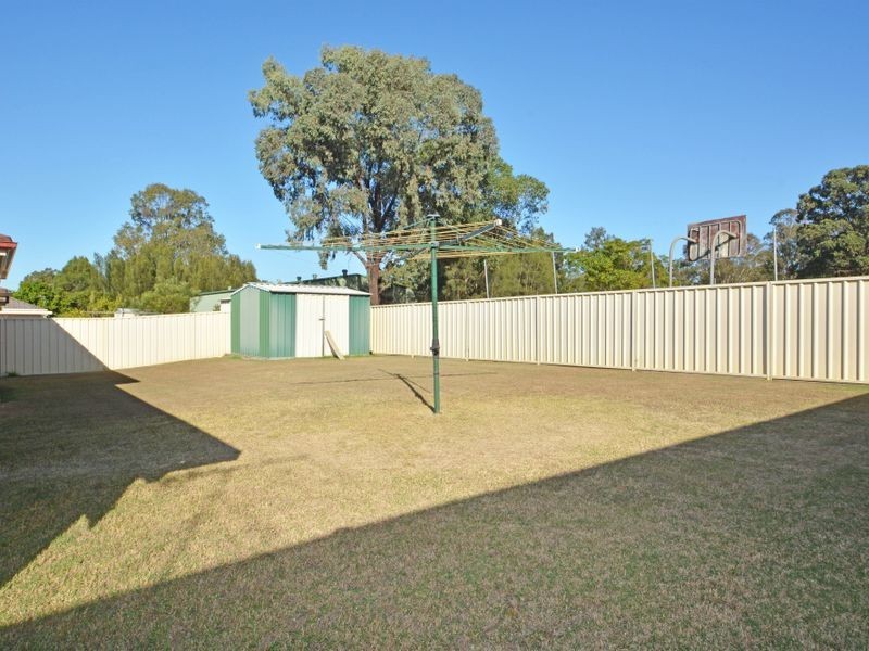 9 Links Avenue, Cessnock NSW 2325