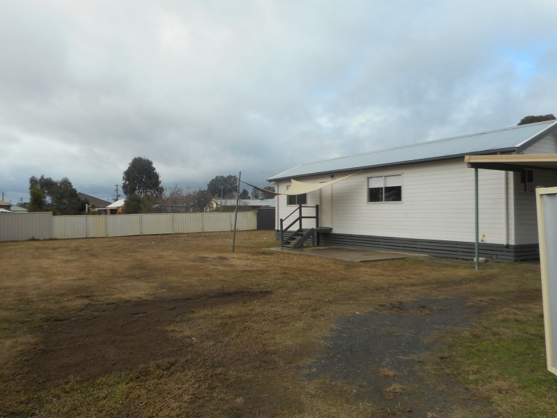 10A Chidgey St, Cessnock NSW 2325