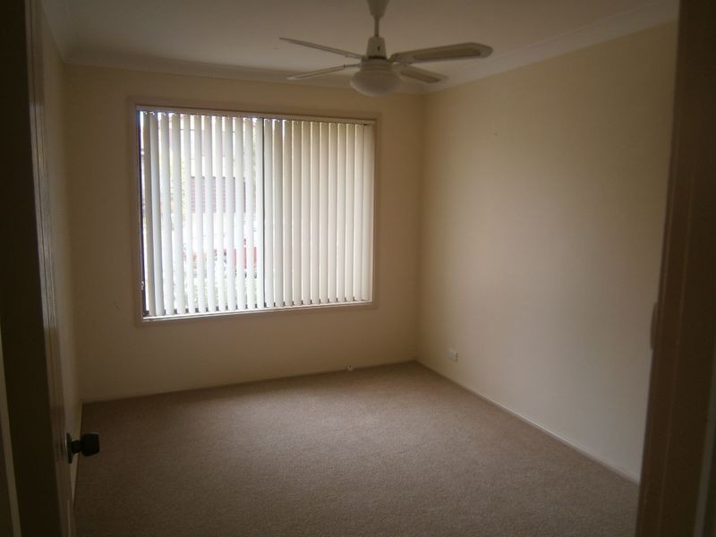 2 Bedford Ave, Metford NSW 2323