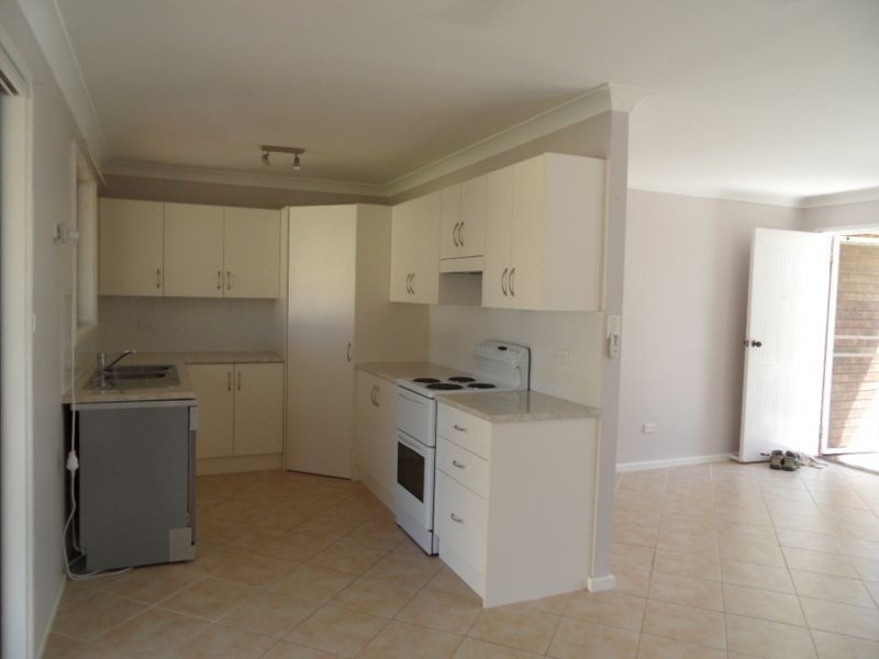 6 Moran Close, Metford NSW 2323