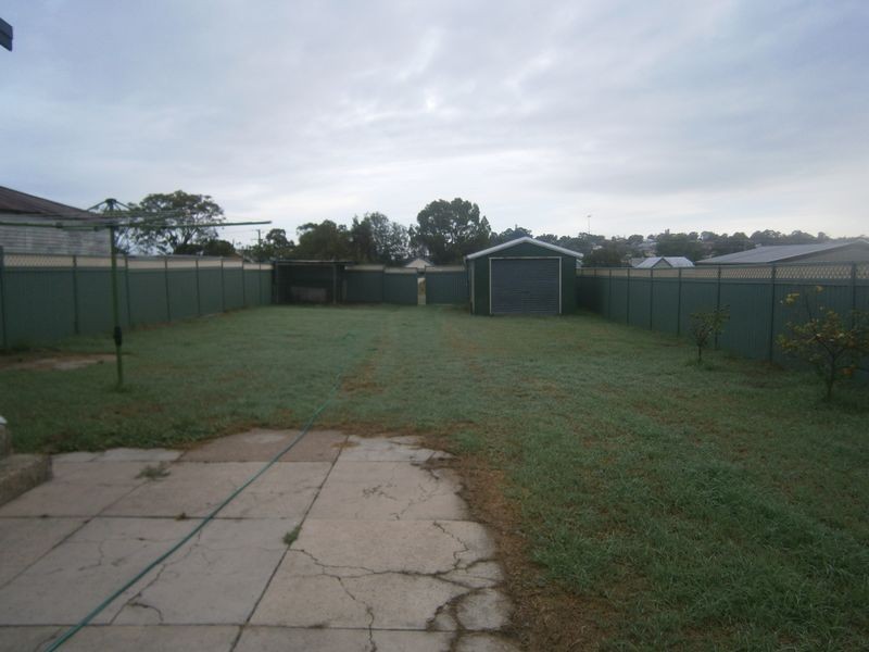 10 Gordon Ave, Cessnock NSW 2325