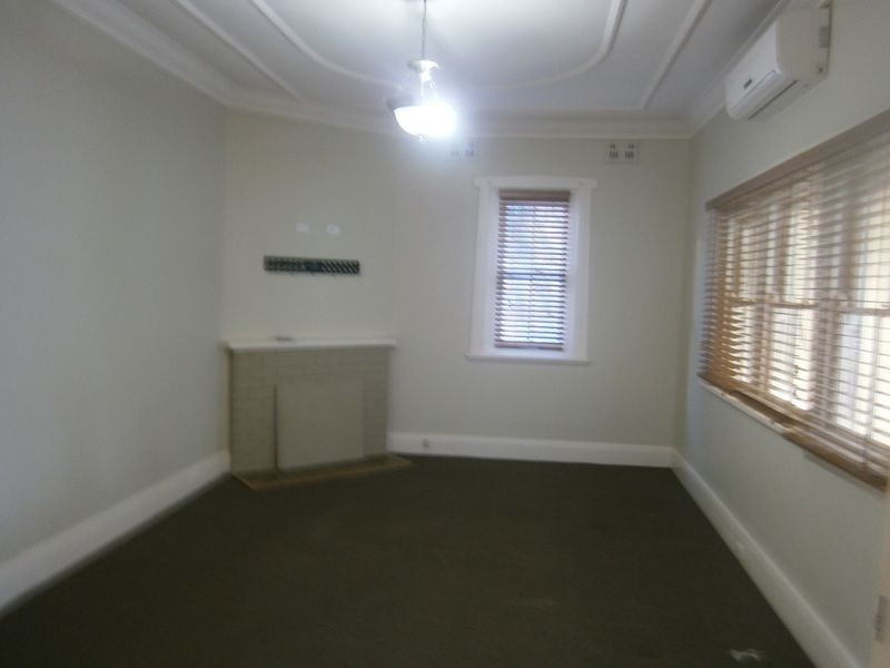 28B Belmore Rd, Lorn NSW 2320