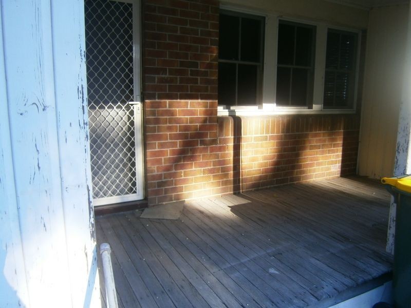 28B Belmore Rd, Lorn NSW 2320