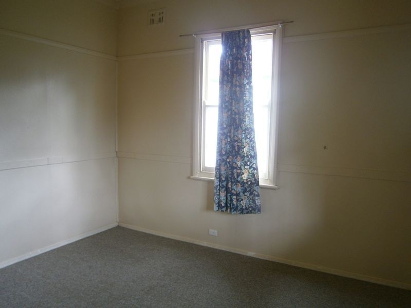 8 Price St, East Maitland NSW 2323