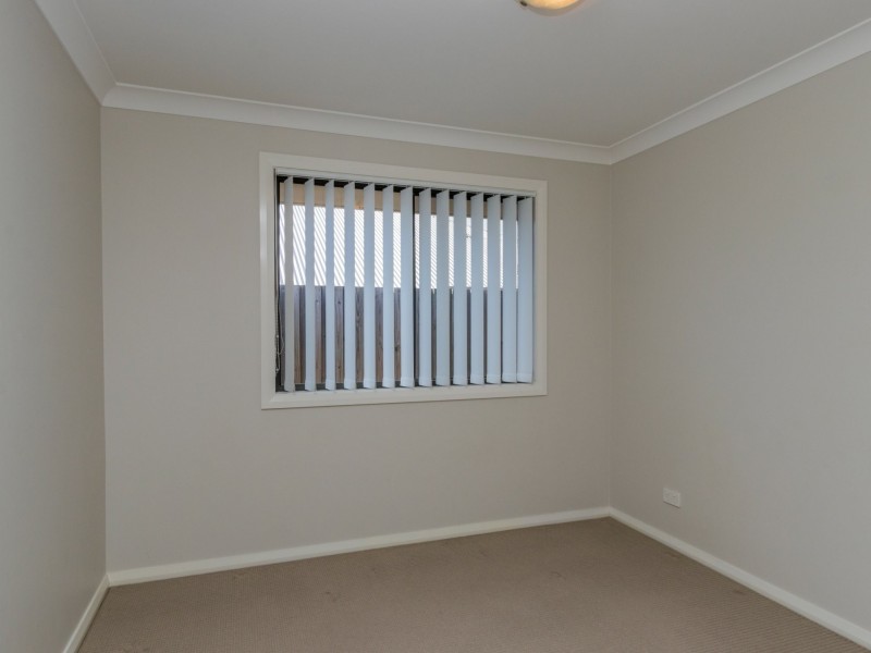 3 Myrtle Crescent, Aberglasslyn NSW 2320