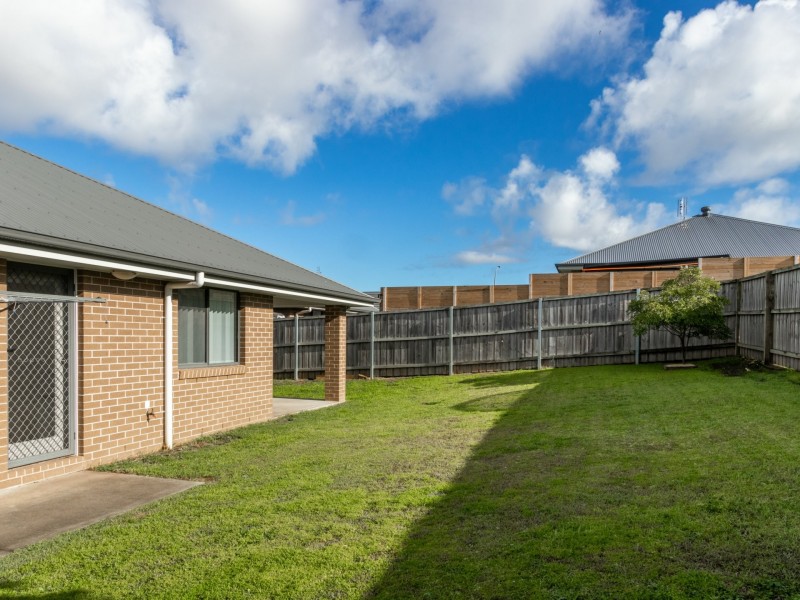 3 Myrtle Crescent, Aberglasslyn NSW 2320