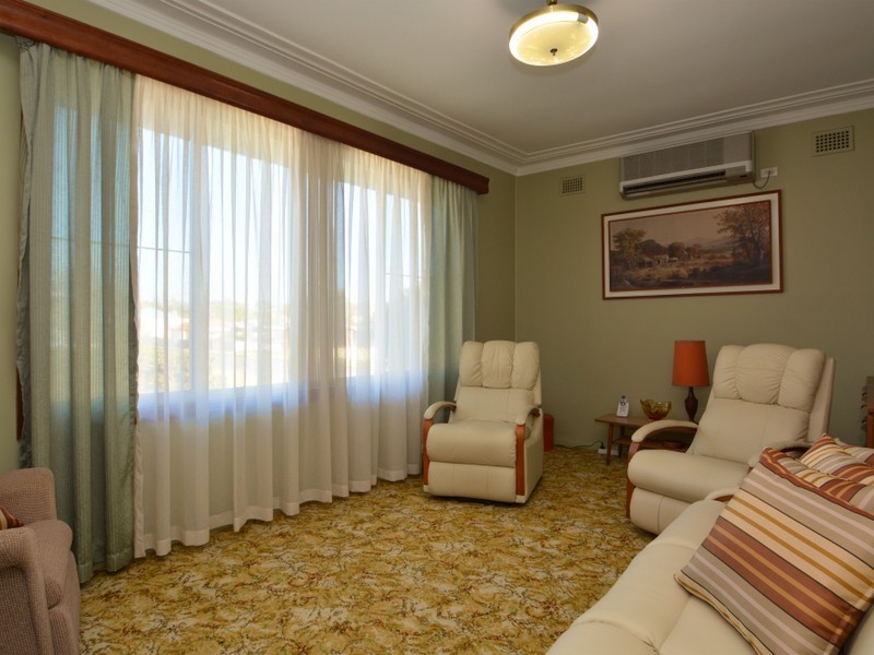 39 Third Avenue, Rutherford NSW 2320
