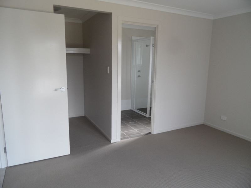 11 McKeachies Drive, Aberglasslyn NSW 2320