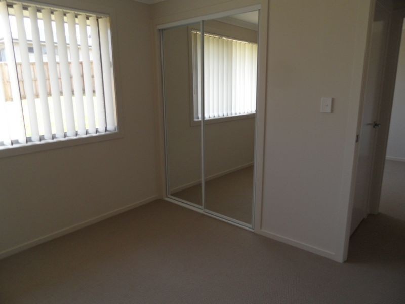 11 McKeachies Drive, Aberglasslyn NSW 2320