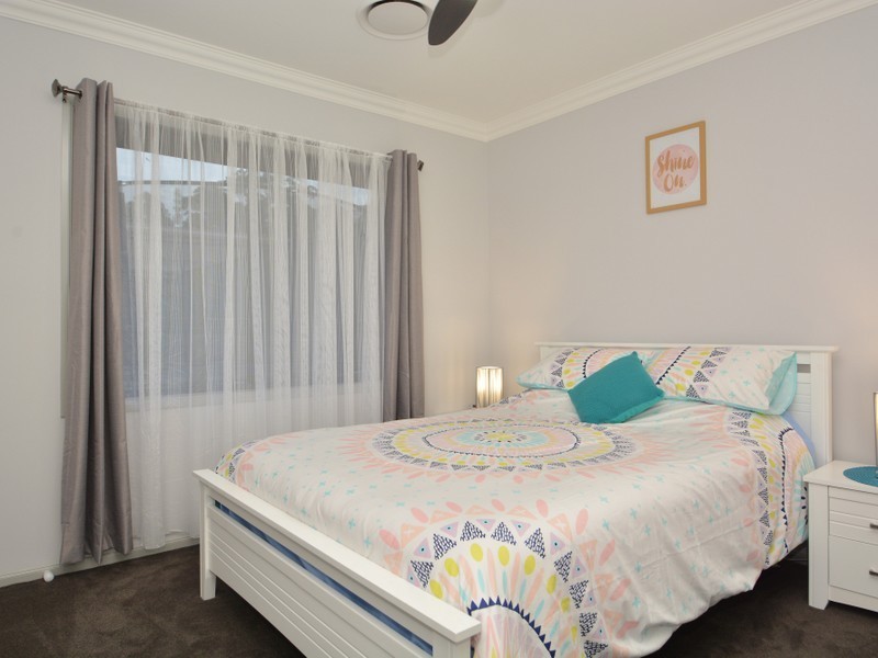 8 Magnetic Drive, Ashtonfield NSW 2323
