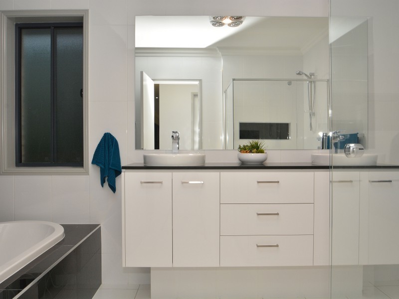 8 Magnetic Drive, Ashtonfield NSW 2323