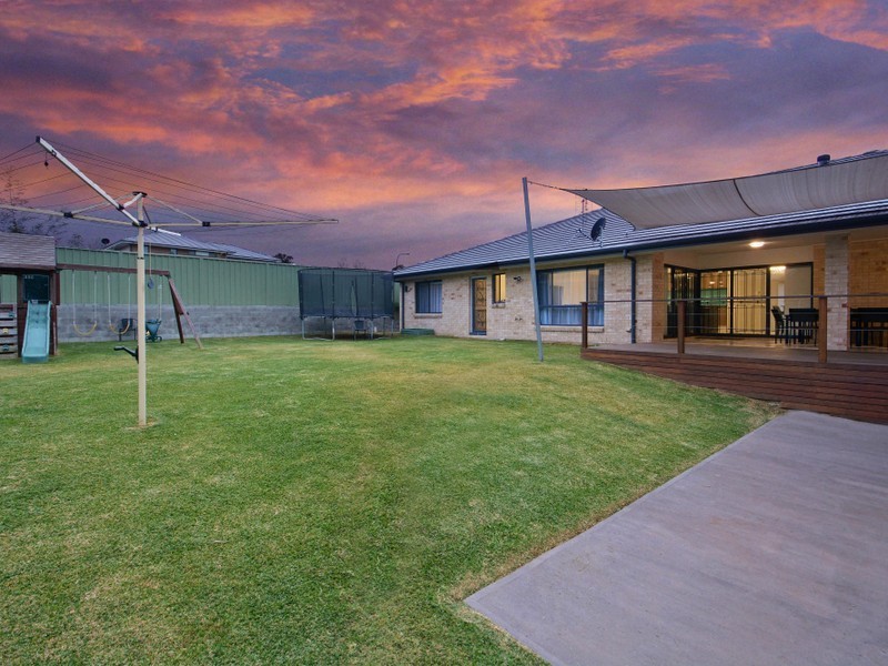8 Magnetic Drive, Ashtonfield NSW 2323