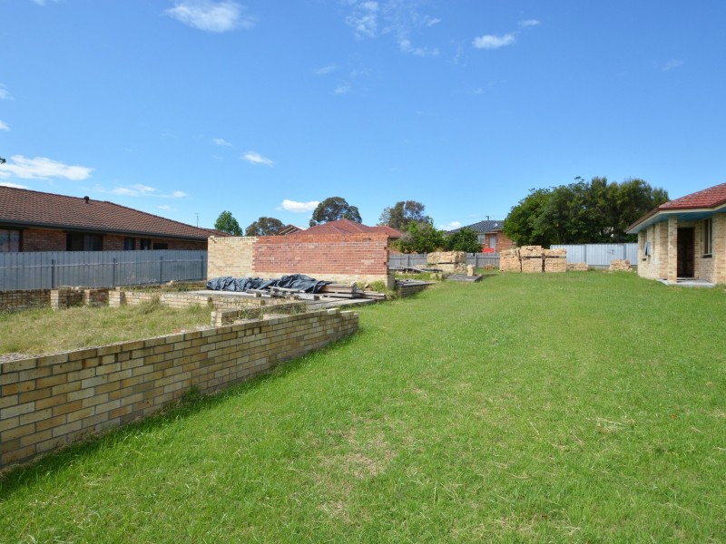 24-26 Crawford Avenue, Tenambit NSW 2323