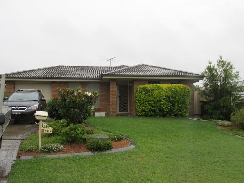 32a Clayton Crescent, Rutherford NSW 2320