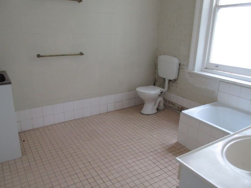 1/406 High Street, Maitland NSW 2320