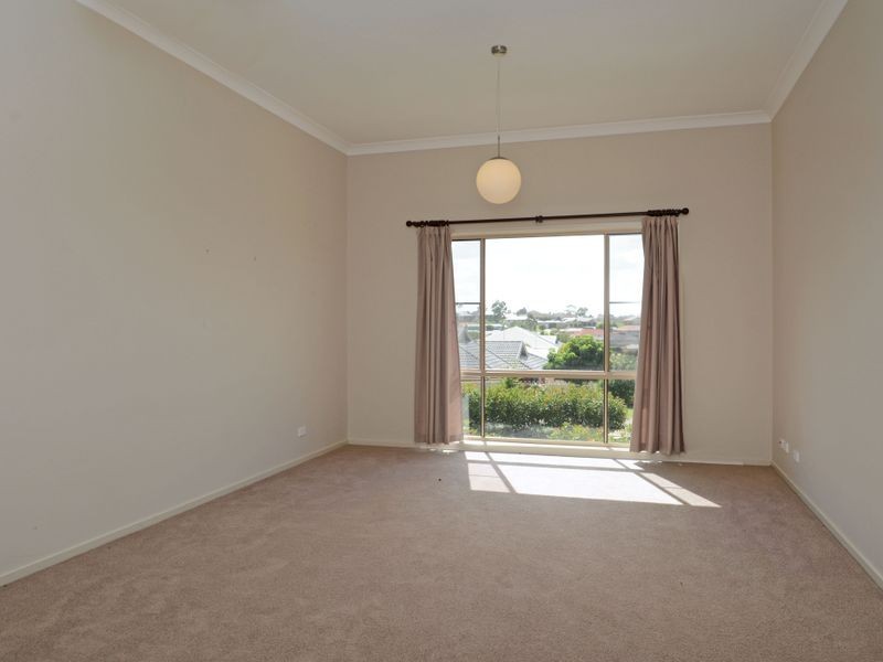 40 Stanley Close, Bolwarra Heights NSW 2320