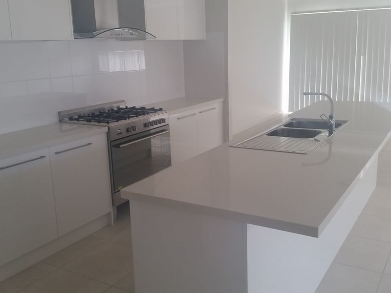 16 Finch Crescent, Aberglasslyn NSW 2320