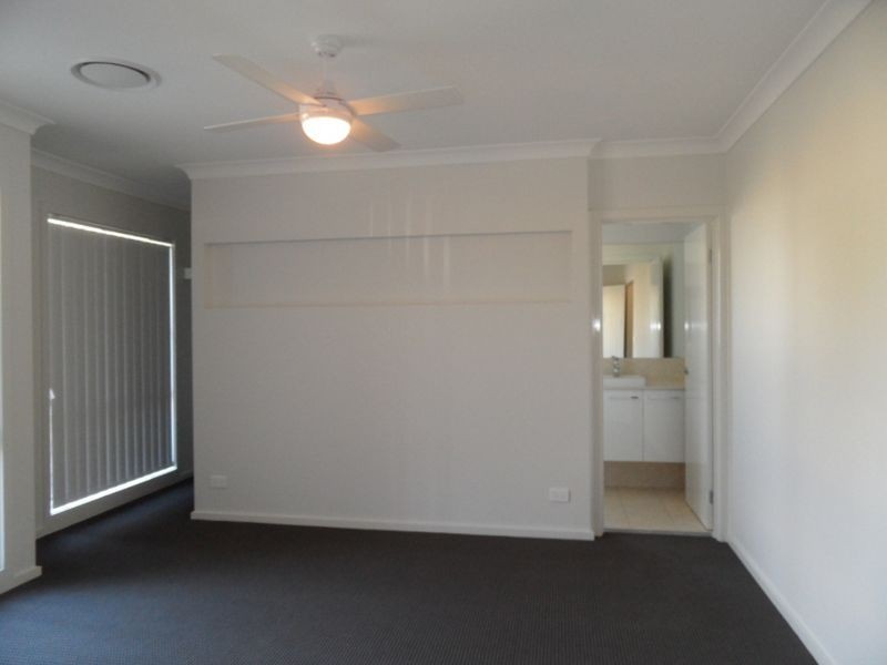 16 Finch Crescent, Aberglasslyn NSW 2320