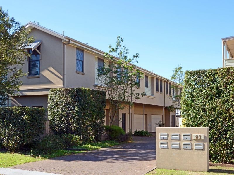 2/93 Bourke Street, Maitland NSW 2320