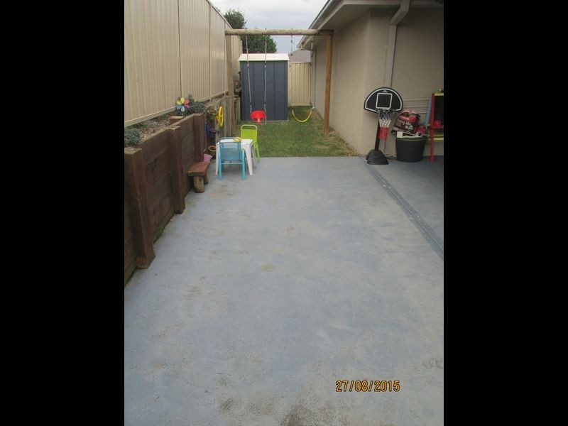 2/66 Canterbury Drive, Raworth NSW 2321