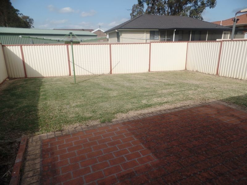 1/19 Schank Drive, Metford NSW 2323