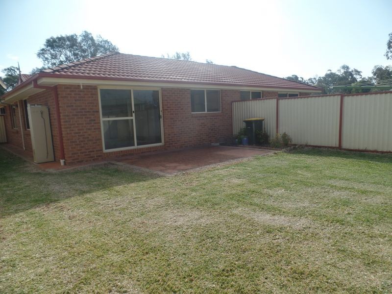 1/19 Schank Drive, Metford NSW 2323