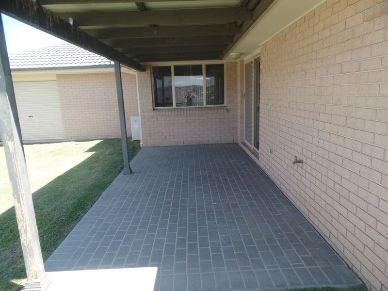 14 Diamond Circuit, Rutherford NSW 2320