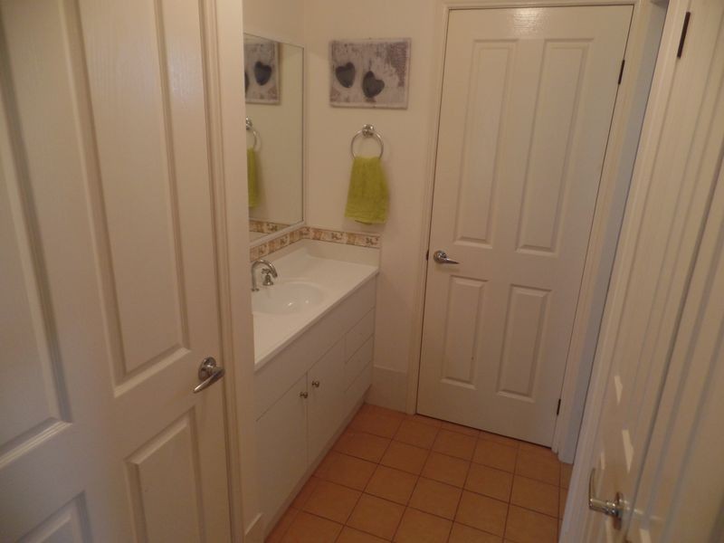 11 Fullford Cove, Rutherford NSW 2320