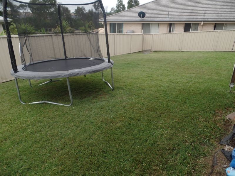 11 Fullford Cove, Rutherford NSW 2320