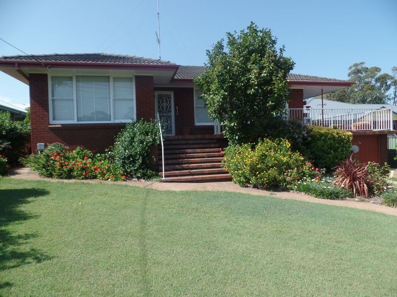 64 Maize Street, Tenambit NSW 2323