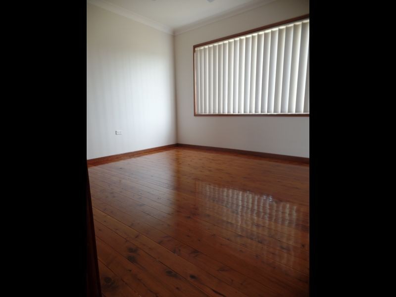 15 Wermol Street, Kurri Kurri NSW 2327