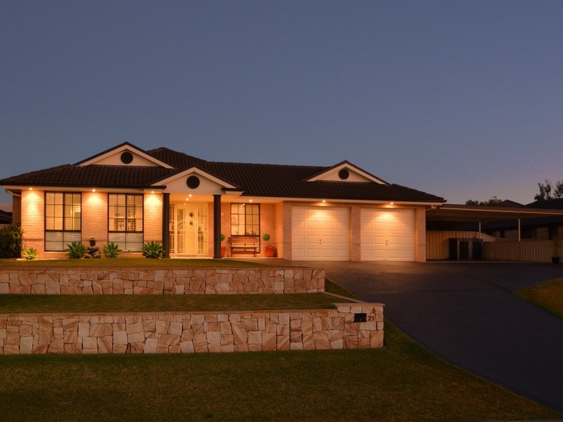 21 Fernleigh Avenue, Rutherford NSW 2320