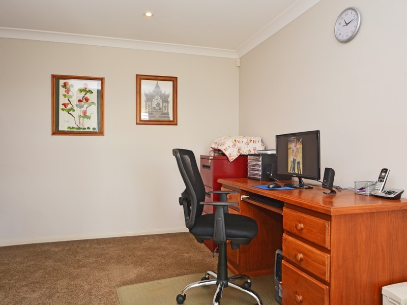 21 Fernleigh Avenue, Rutherford NSW 2320