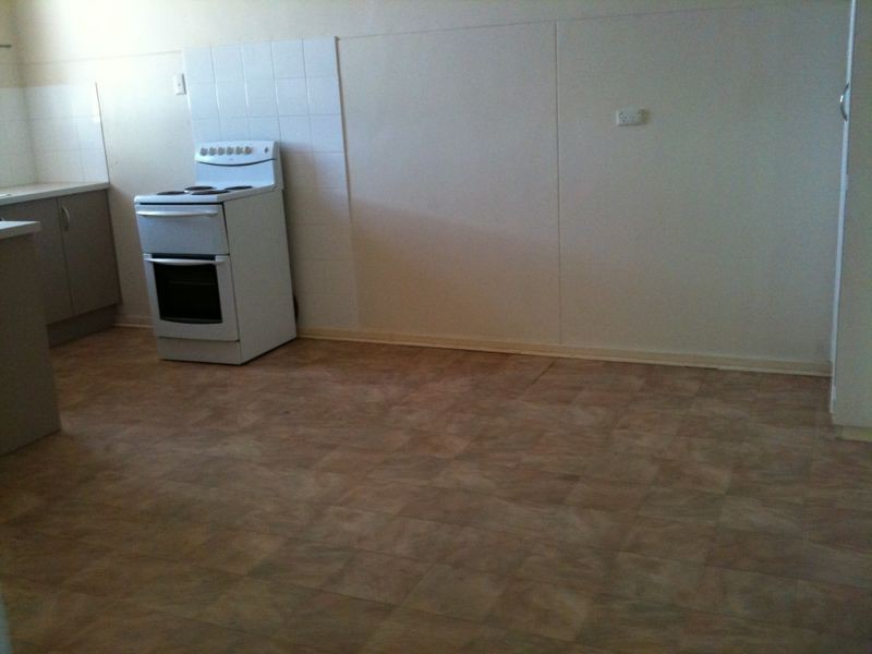 18 Worthington Road, Elizabeth East SA 5112