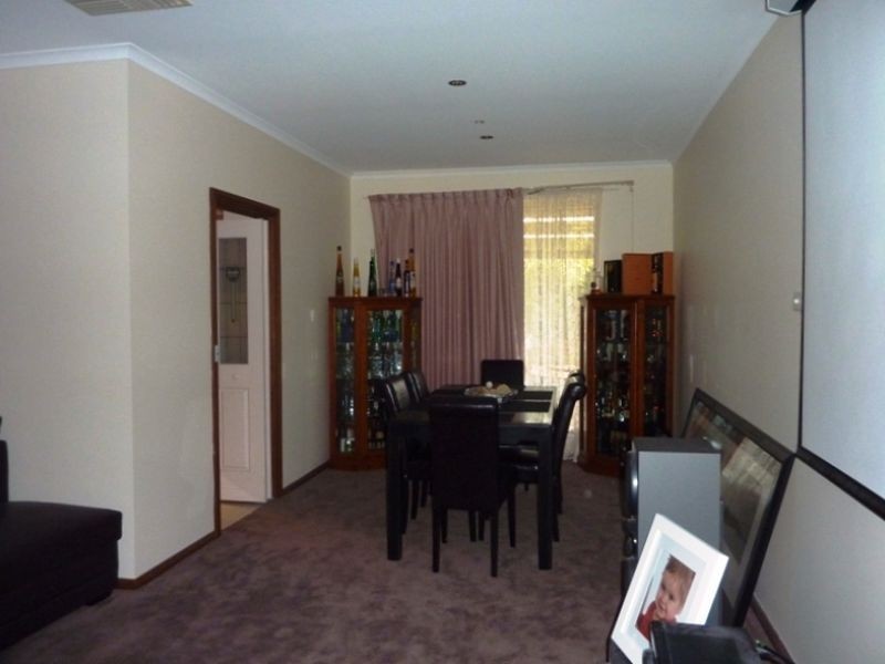 5 Jacquard Court, Greenwith SA 5125