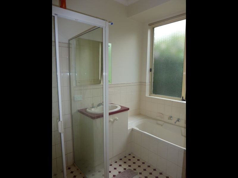 5 Jacquard Court, Greenwith SA 5125