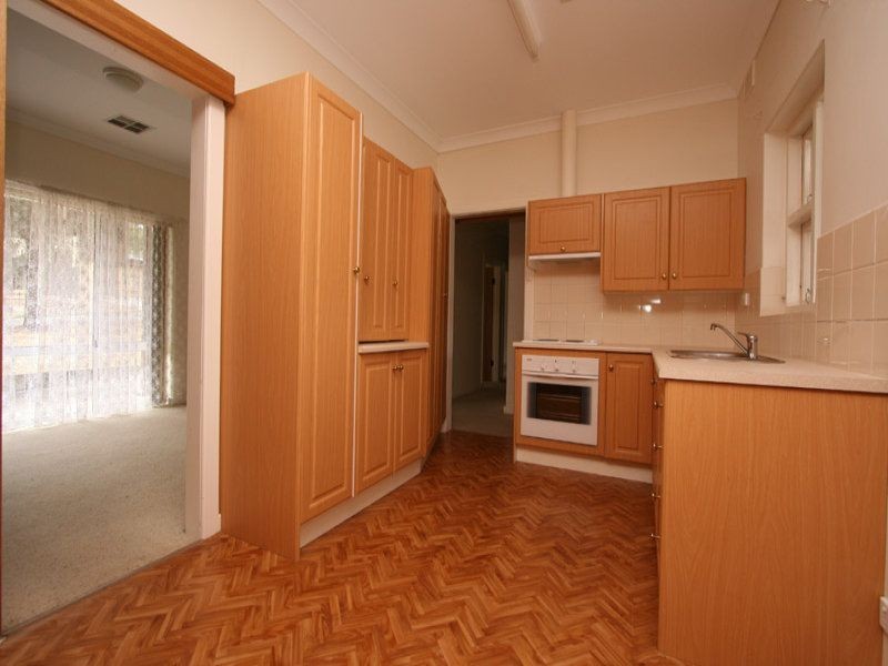 18 Edmund Road, Highbury SA 5089