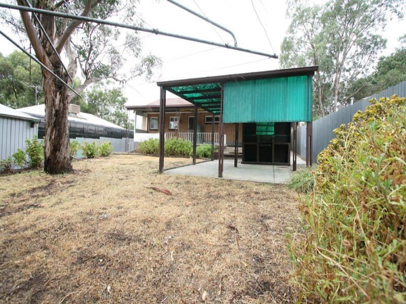 18 Edmund Road, Highbury SA 5089