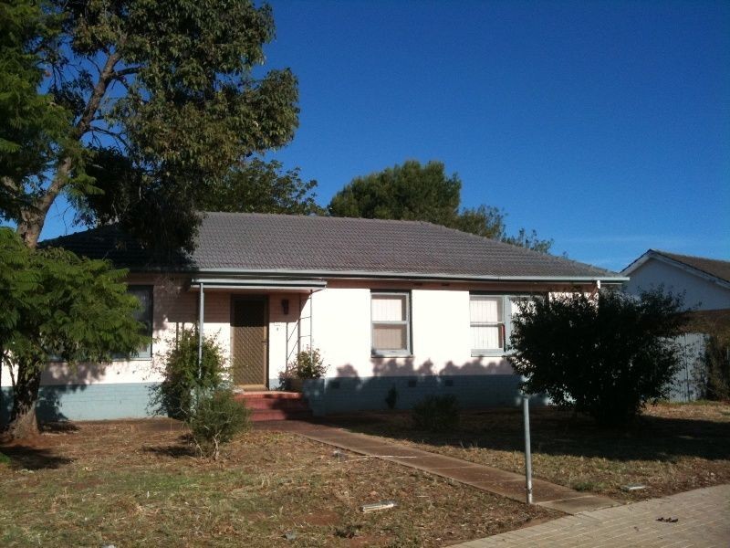 40 Hamblynn Road, Elizabeth Downs SA 5113