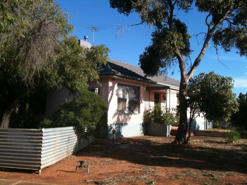 40 Hamblynn Road, Elizabeth Downs SA 5113