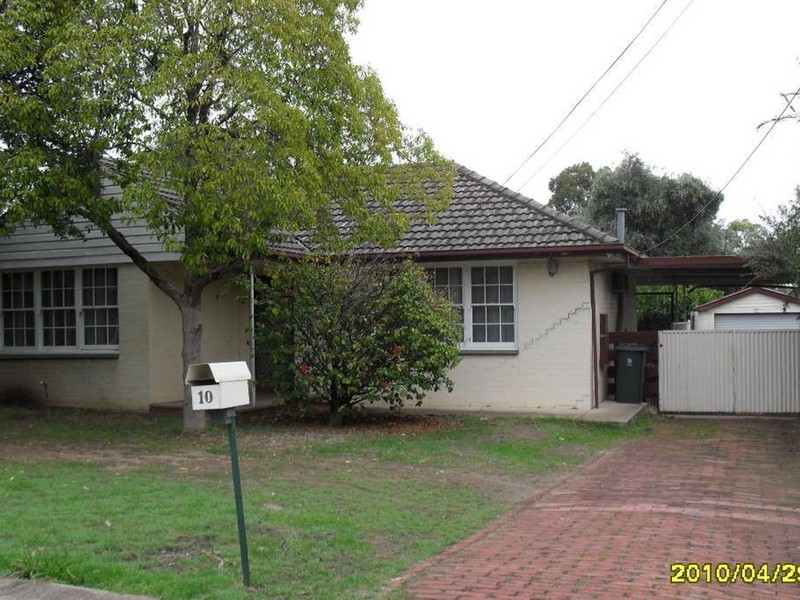 10 Raymond Road, St Agnes SA 5097