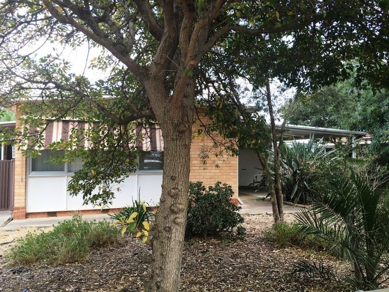 28 Davidson Road, Elizabeth Vale SA 5112