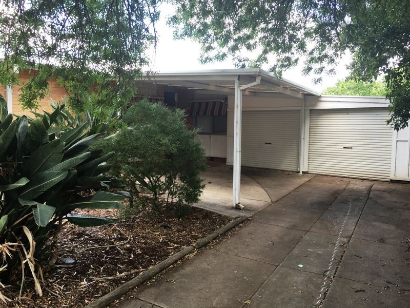 28 Davidson Road, Elizabeth Vale SA 5112