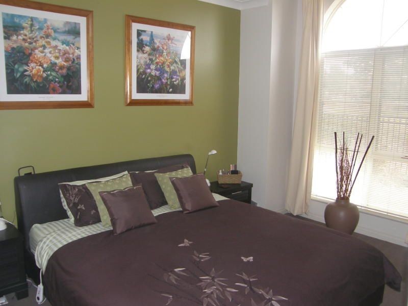 1 Lakeside Court, Greenwith SA 5125